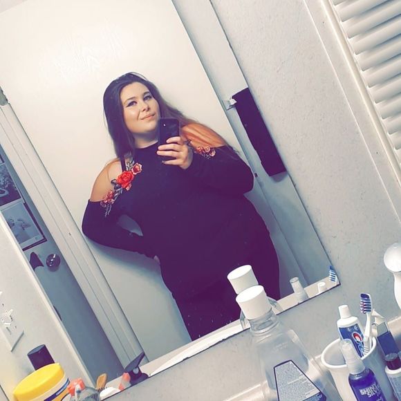 Meet your Posher, Codi - Picture 1 of 1